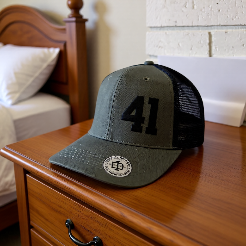 Caps